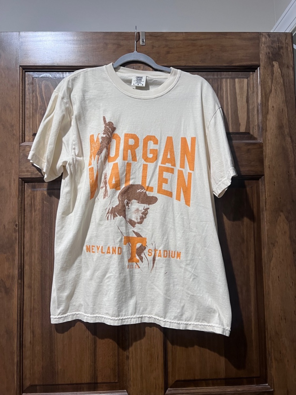 Morgan Wallen Neland Stadium tour T-shirt
